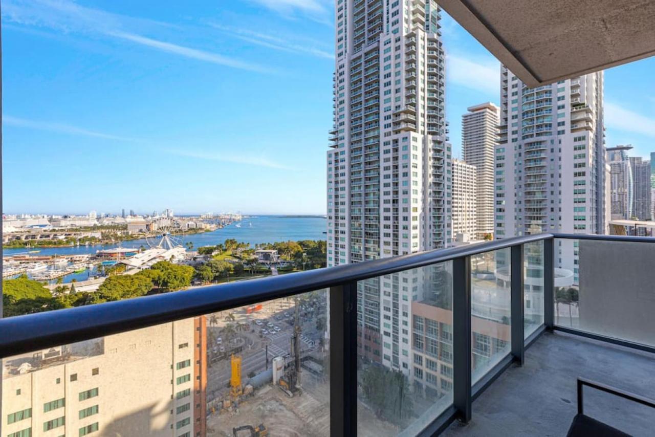 Corner Condo W/ Unrivaled Views Miami Exterior foto